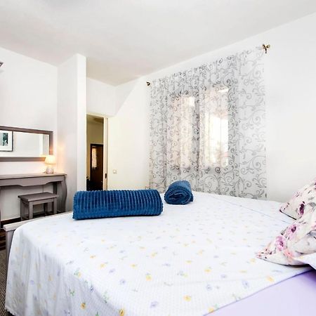 Apartments Karmen روفينج المظهر الخارجي الصورة