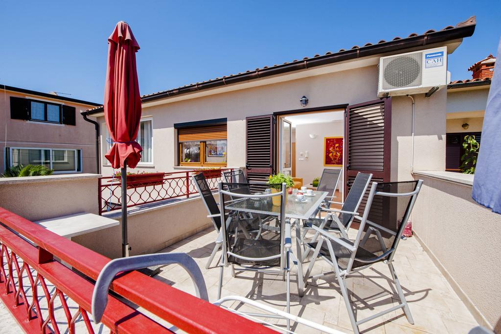 Apartments Karmen روفينج المظهر الخارجي الصورة