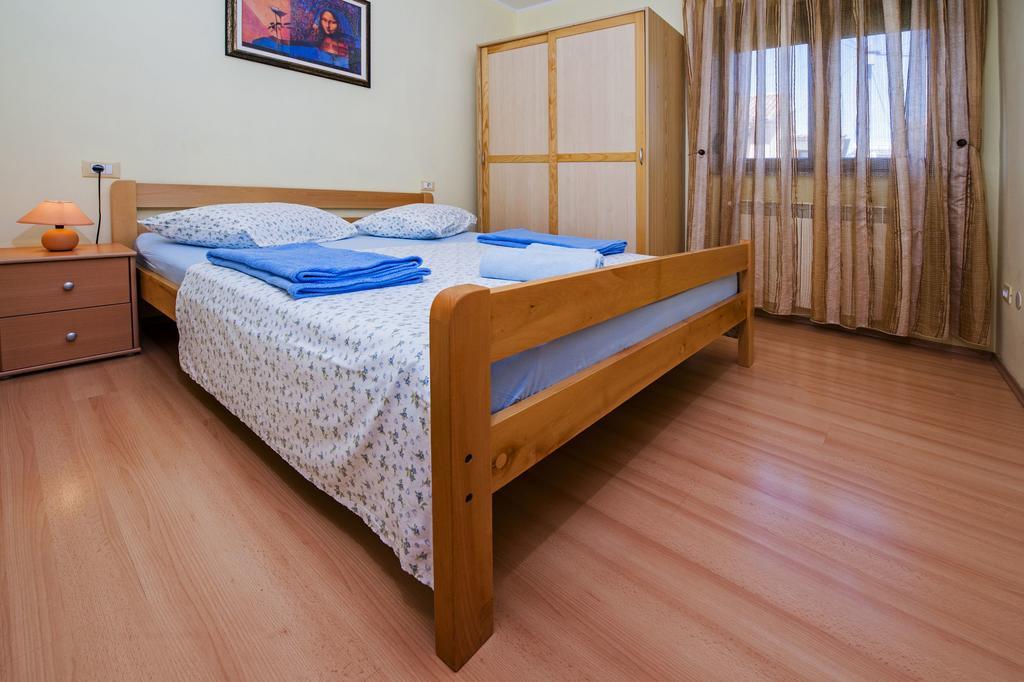 Apartments Karmen روفينج المظهر الخارجي الصورة